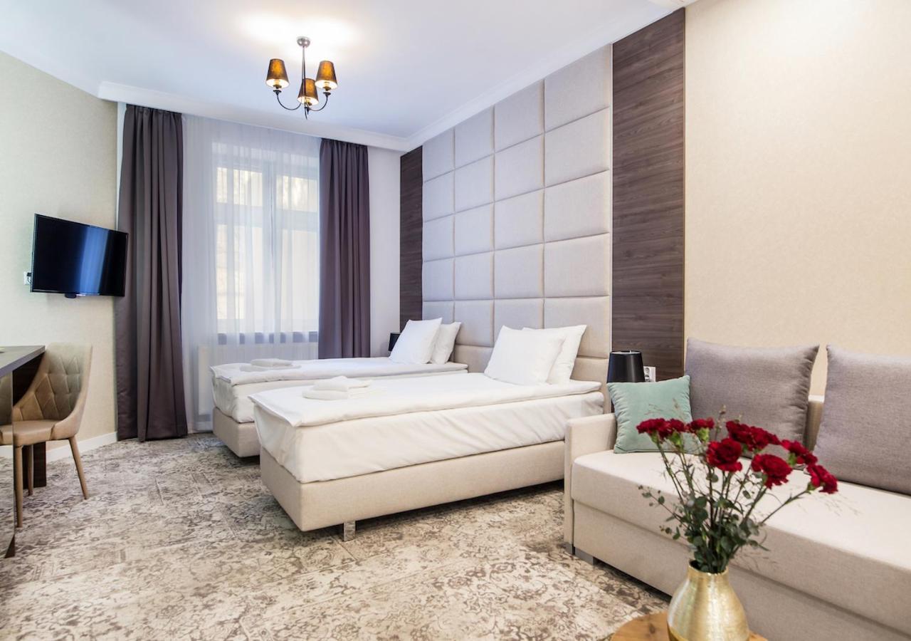 Aparthotel Rakowicka Residence คราคูฟ ภายนอก รูปภาพ